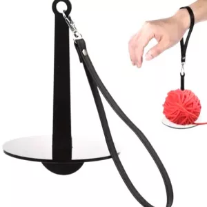 Portable yarn holder